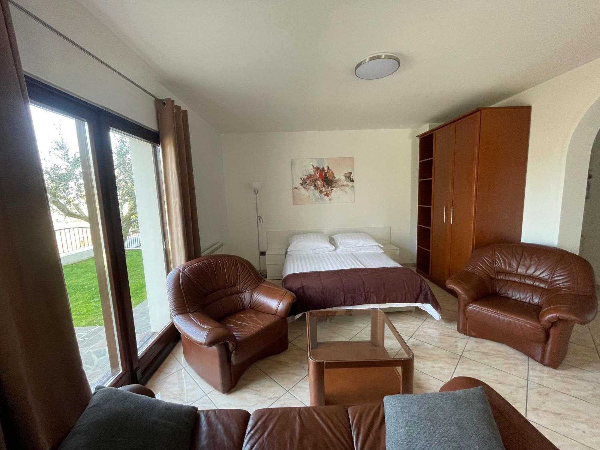 Apartma Barbara Копер Экстерьер фото