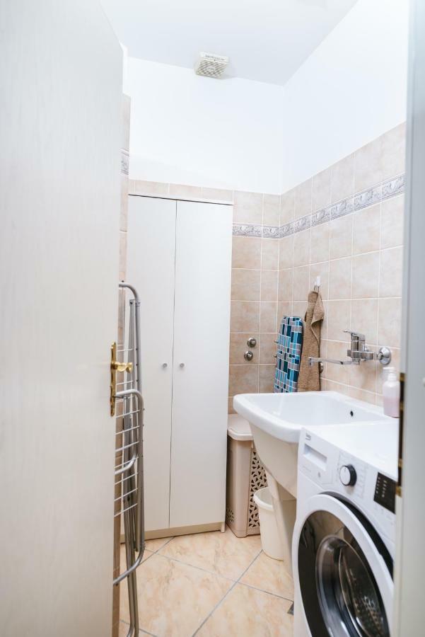 Apartma Barbara Копер Экстерьер фото